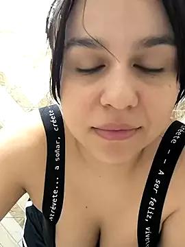 Emma-rose1 on StripChat 