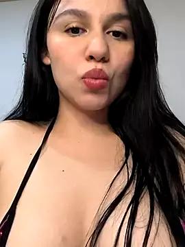 Emma-rose1 on StripChat 