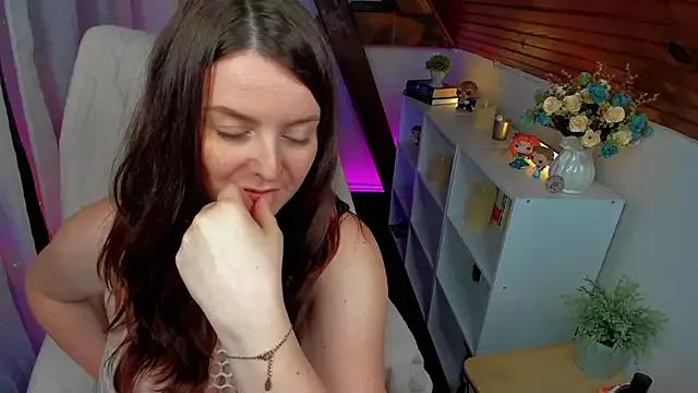 ErinMarshall on StripChat