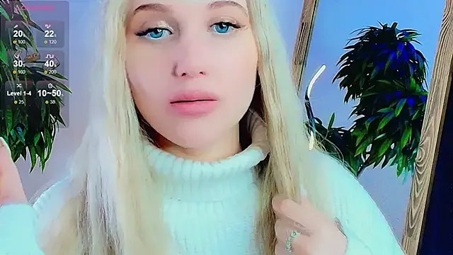 Evacadooo on StripChat