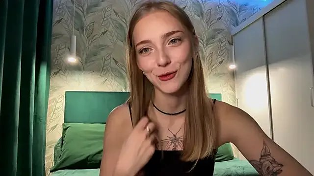 EvaPeace on StripChat