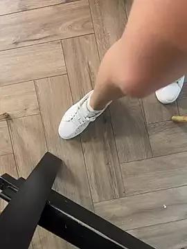 FeetVibe on StripChat 