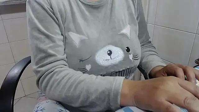 Foxlady2271 — nuda