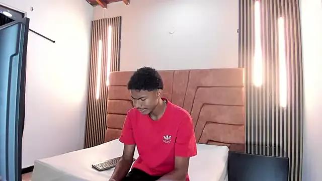 FYKMOR_1 on StripChat 