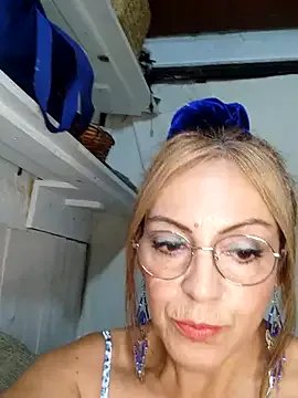 Gatithaaa &mdash; Freechat, 23 years old, 18 viewers, Chile