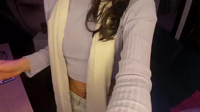 Giaa_rossi on StripChat 