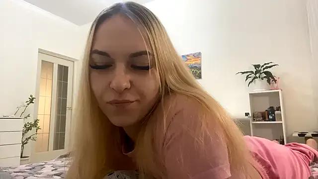 GingerMikos's avatar