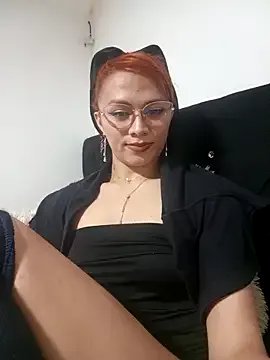 giuliana_andrade on StripChat