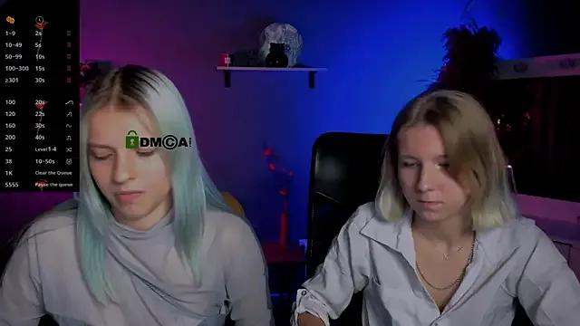 StripChat gloria_bubble is Freechat gloria_bubble — dogy pose