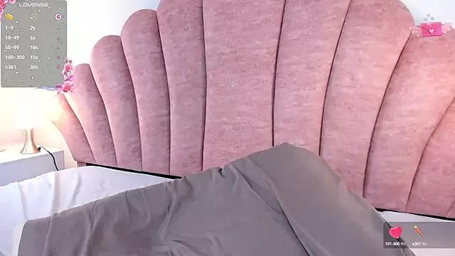 halabi_saha on StripChat 