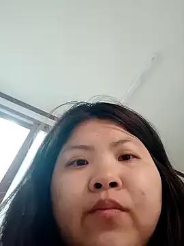 hello098712 on StripChat 