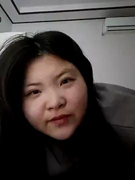 hello098712 on StripChat 