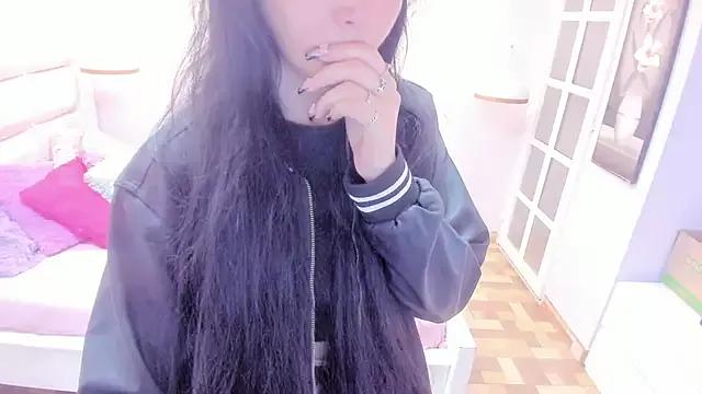 Hiyakasudere on StripChat 