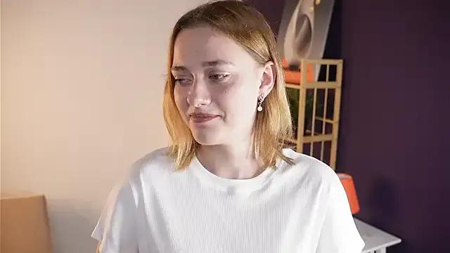 HollieCollelo's avatar