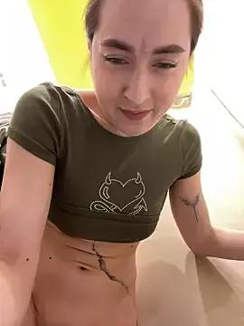 Holly_Play on StripChat 