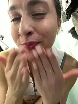 Holly_Play on StripChat 