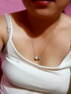 HongLien9 on StripChat 