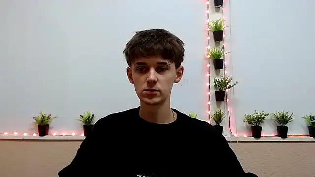 Hoot_Dude_ — shake butt in tight panties