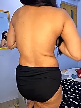 Freechat Hot_honey77 on StripChat