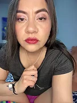 Iam__Cristal on StripChat