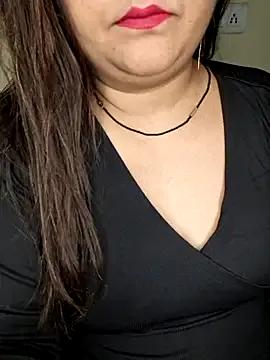 indian-hotmilfs on StripChat 