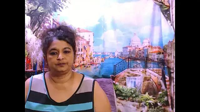 Freechat indianstar75 on StripChat