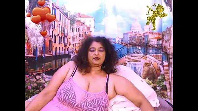 Freechat indianstar75 on StripChat