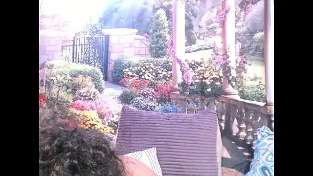 indianstar75 — make me happy....make me wet....