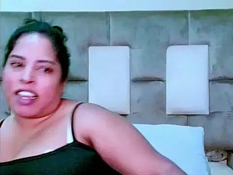 indiantopaz694u on StripChat 