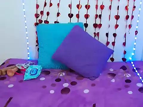 Isaa_Foxx_ on StripChat 