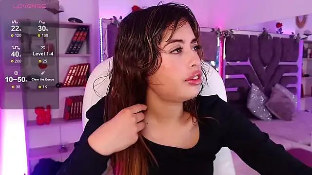 Isabellaa_Collins on StripChat 