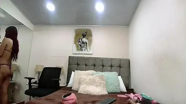 IssabellaJones on StripChat 