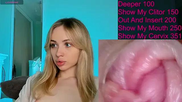 jannemary on StripChat 