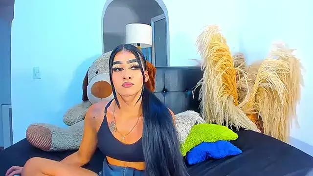 jasmindivas on StripChat 