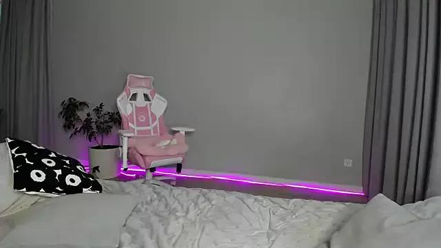 JenniferQueen11 on StripChat 