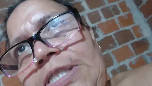 juanys_asshot on StripChat 