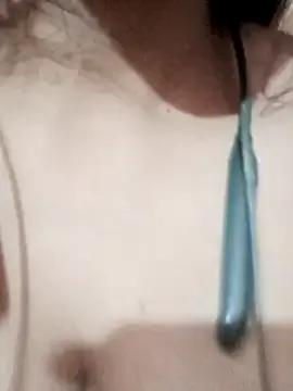 kaviyaponnu0987's avatar