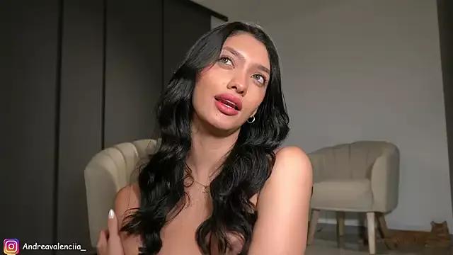 kendall_ruiz on StripChat