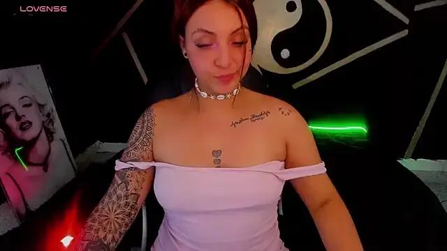 KetziaDoll on StripChat 