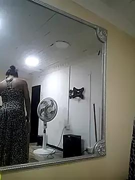 kimCosseyy on StripChat 