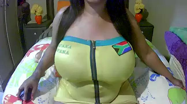 Kimmyboobs on StripChat 
