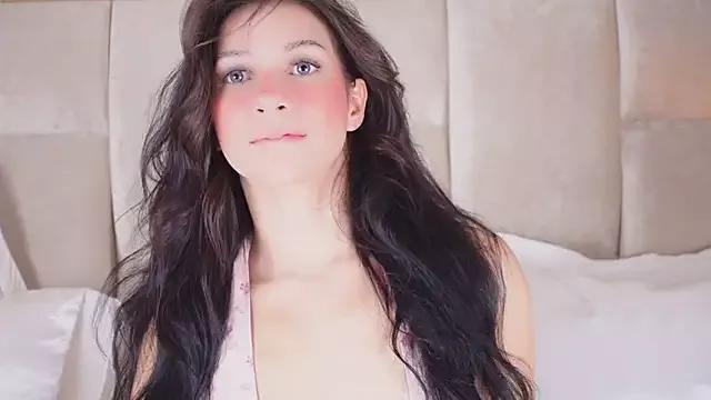 KiraKayleigh1 on StripChat 