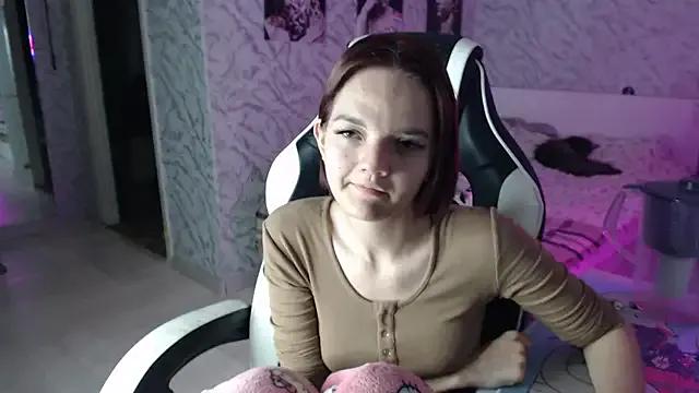 Kitti_study — Going to a yoga show in a new costume