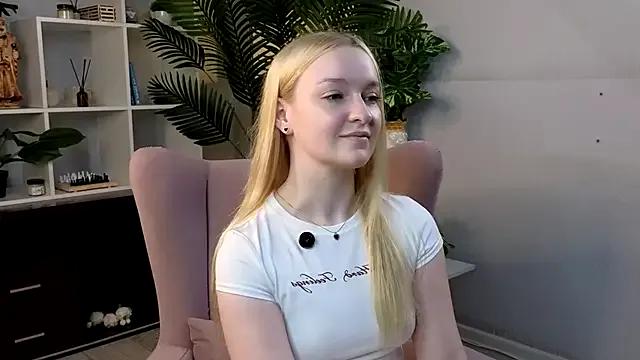 StripChat KrishnaSimmons is Freechat KrishnaSimmons — Show the tongue