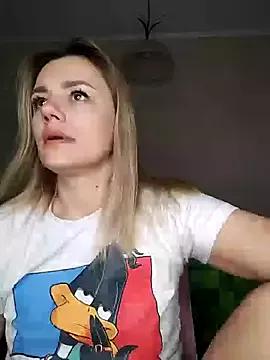 Freechat KrissSexi on StripChat