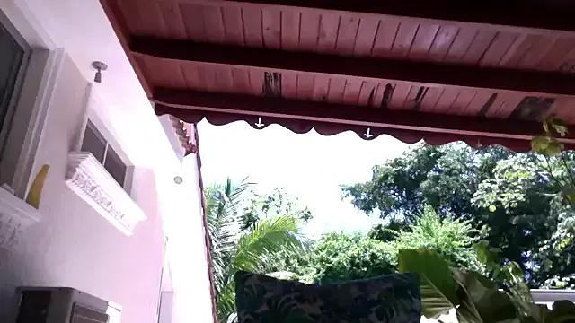 Ladyzee25 — toy play till I squirt