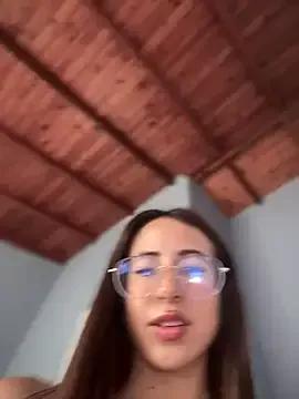 lauravasquez on StripChat 