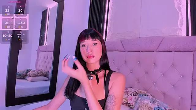 Freechat laurem-paulette on StripChat