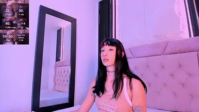 Freechat laurem-paulette on StripChat