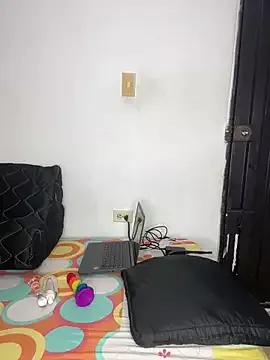 Private Leila__Saade on StripChat